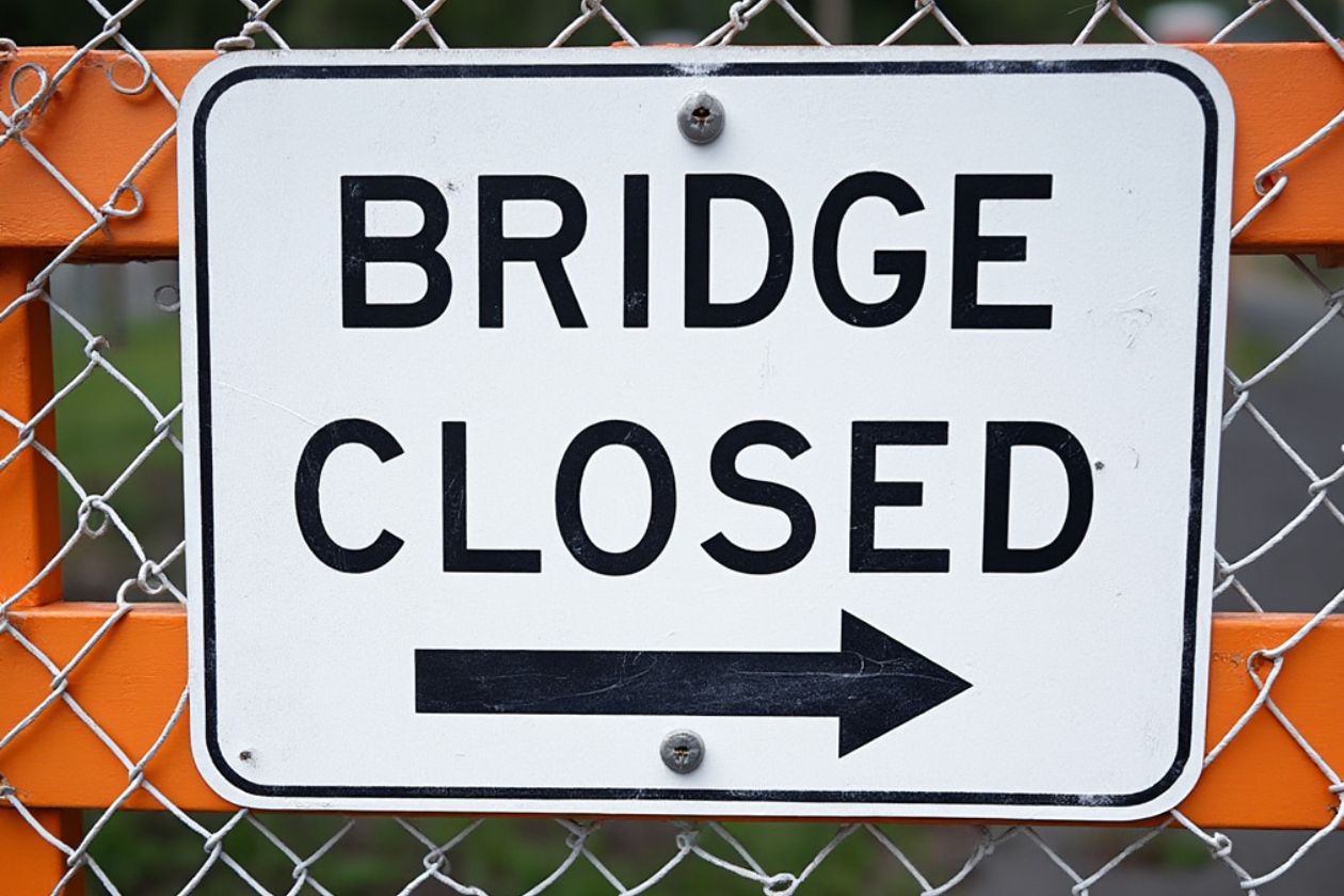 Read more about the article Kelley Brook Bridge in Whitefield Closed to Traffic